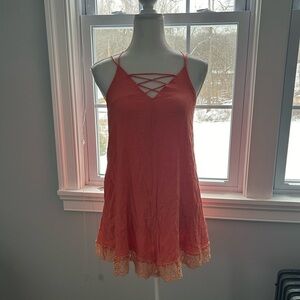 En Crème Coral Lace Trim Dress